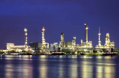 oil-refinery-